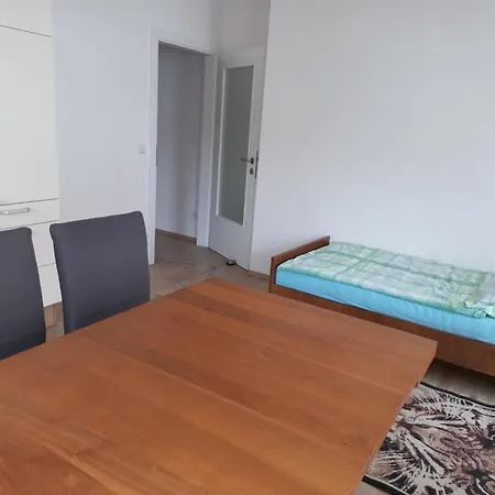 Ferienwohnung Πανσιόν